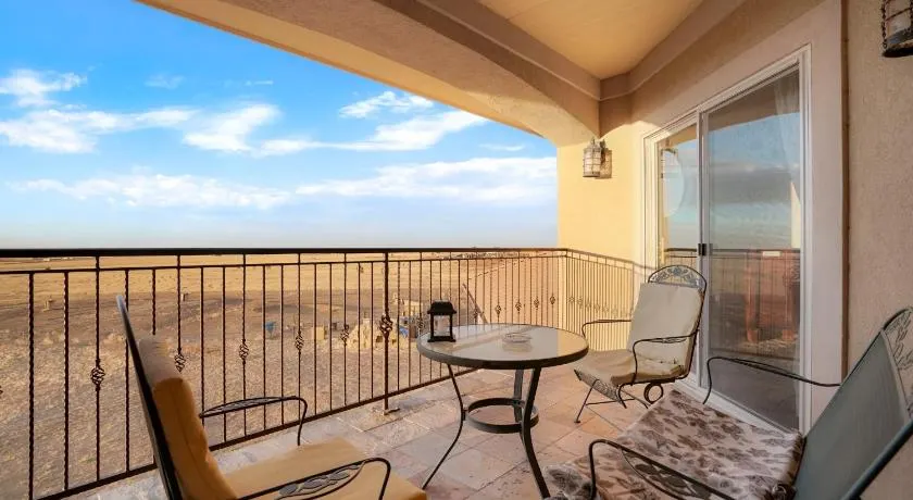 Summit Villa BnB - Image 1