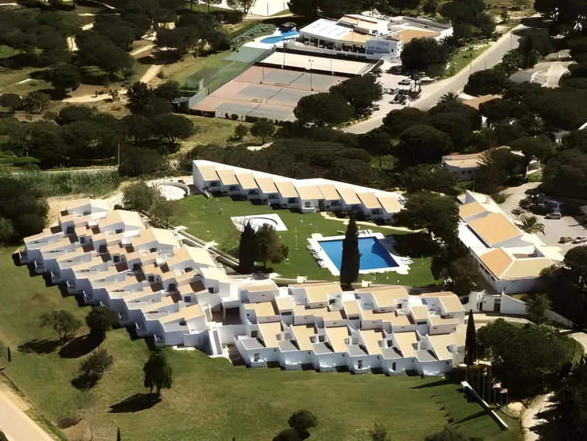 Hotel Apartamento Do Golfe - Image 1