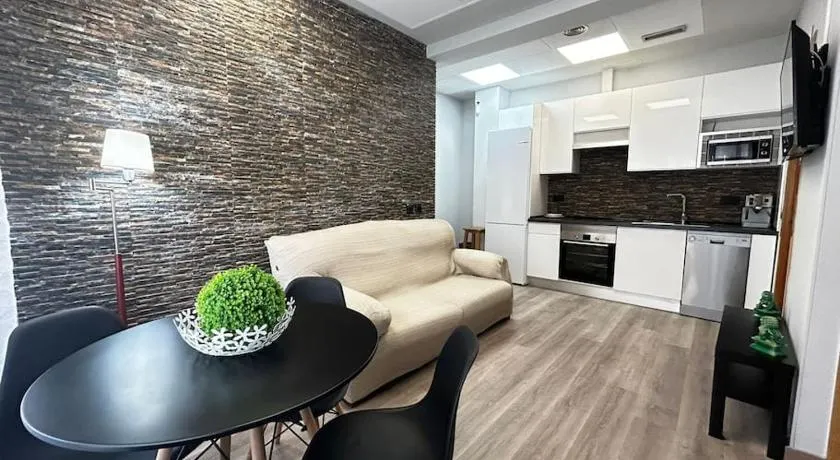 Apartamento amueblado en el centro de Madrid - Image 1