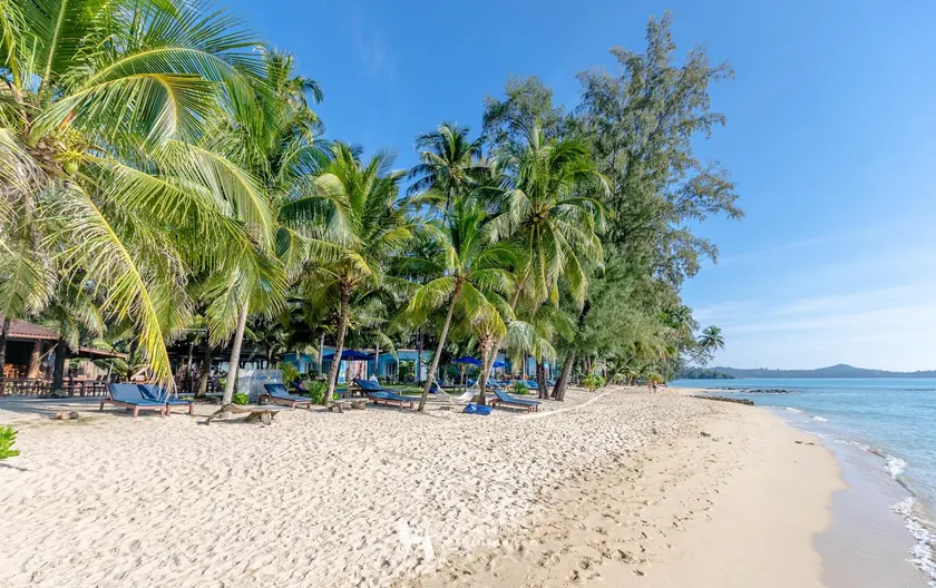 Seafar Resort - Image 1