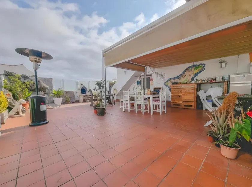 Drago Hostel - Image 1