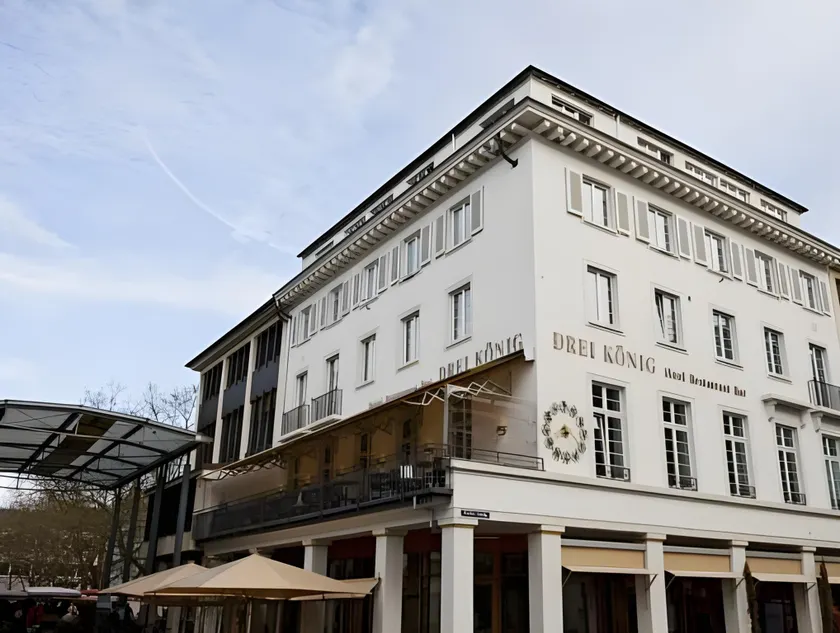 Kunsthotel "Drei König" am Marktplatz Stadt Lörrach - Image 1