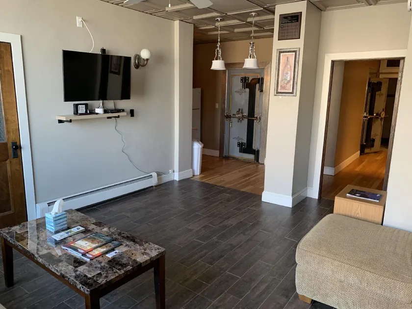 Nashwauk Lodging - Hostel - Image 1