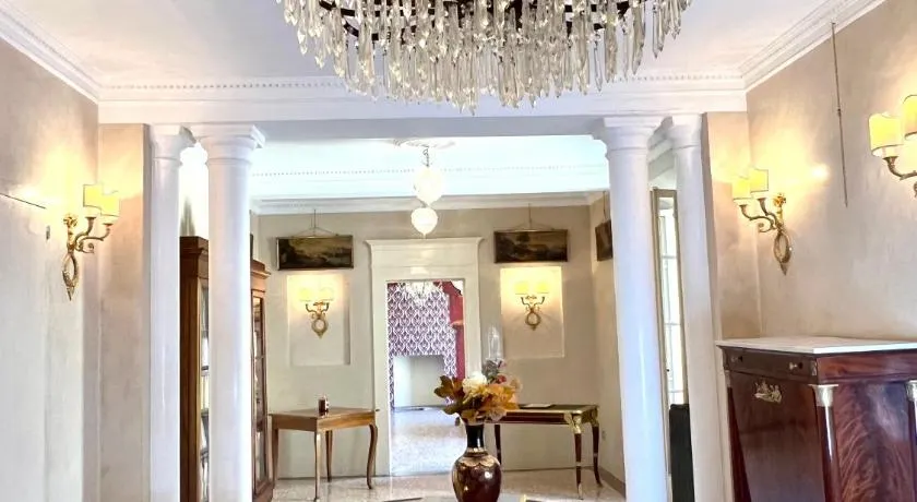 Castiglione 27 Luxury Suite - Image 1