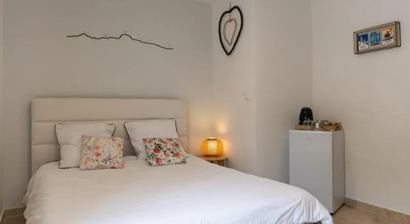 La Chambre de Mijeane - Image 1