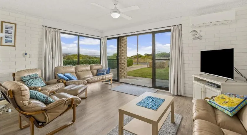 Apartamento Sun & Surf Aldinga Beach - Image 1