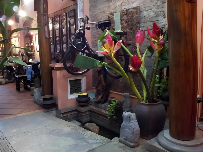 Hotel Garden Queen - Image 1