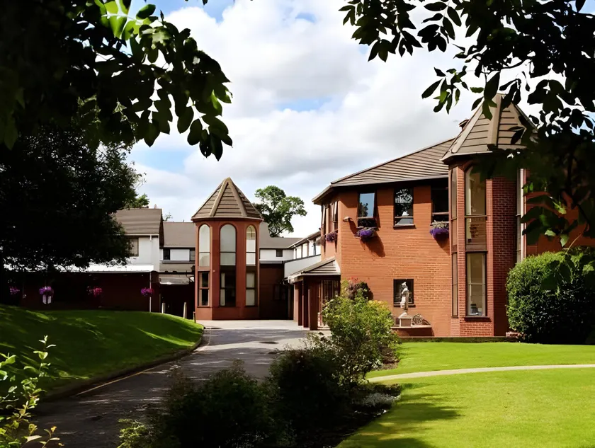 Beaufort Park Hotel - Image 1