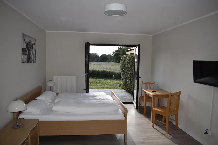 Pension zur Schleuse GARNI am Elbe Lübeck - Kanal in Witzeeze - Image 1