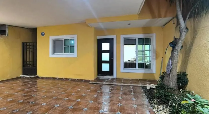 Casa en Merida para 10 l excelente ubicación - Image 1