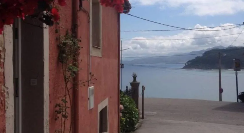 El Descanso Lastres - Image 1