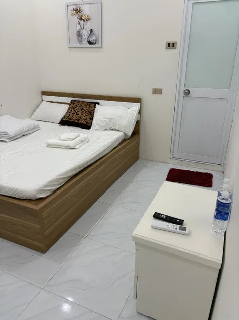 sea view hotel - Image 1