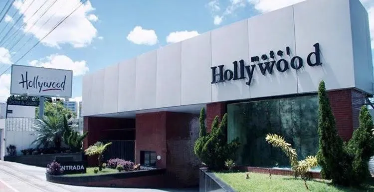 Motel Hollywood - Image 1