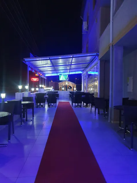 Gold İn Hotel - Image 1