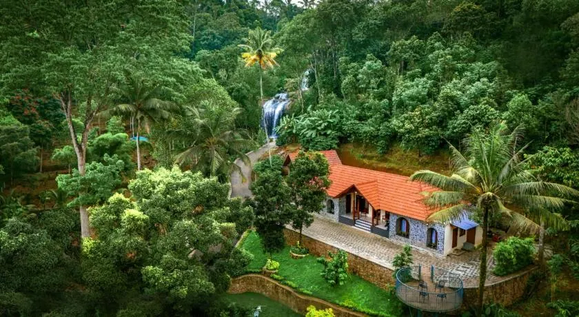 Urava Farmstay- Private waterfall, near Vagamon, Thekaddy, Munnar - Image 1