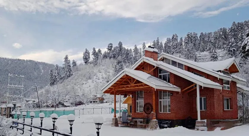 StayVista at Suroor with Central Heating in Tangmarg - Image 1