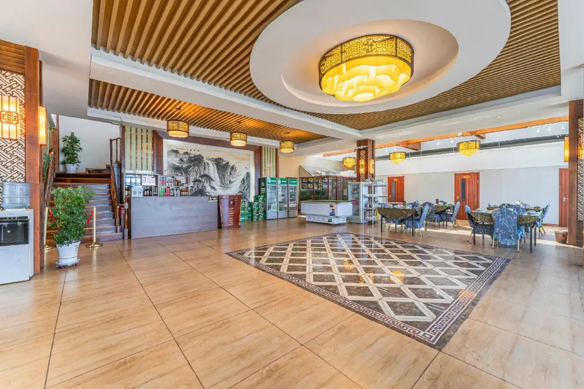 Changdao Changyuan  Hotel - Image 1