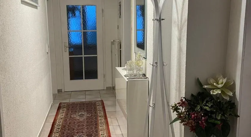 Stylish 4-5 room Flat above Esslingen Old Town - Image 1