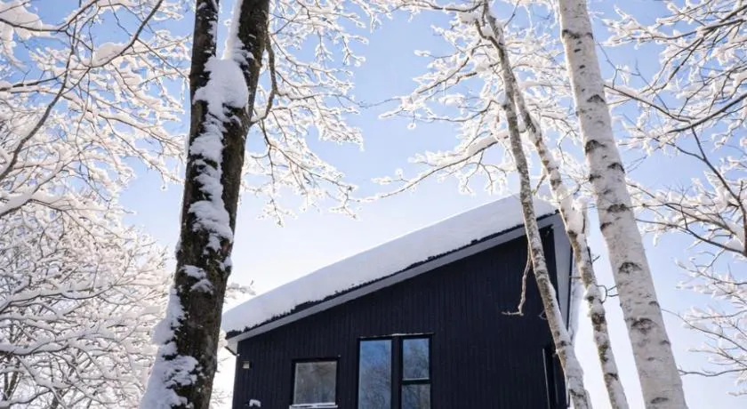XYZ Niseko - Image 1