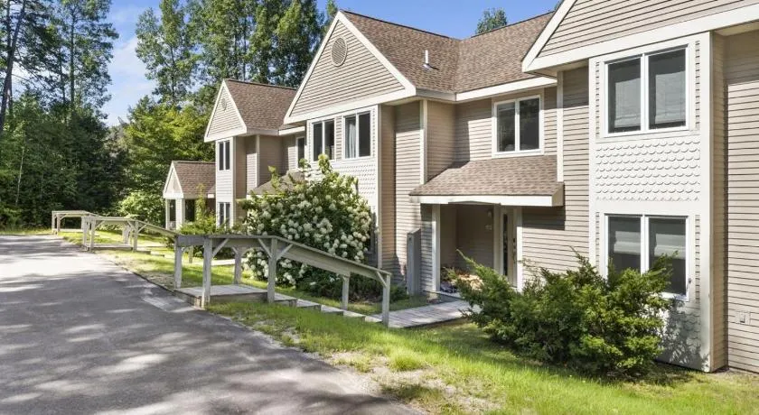 New host! Exceptional Sunday River Ski In Ski Out Condo - Image 1