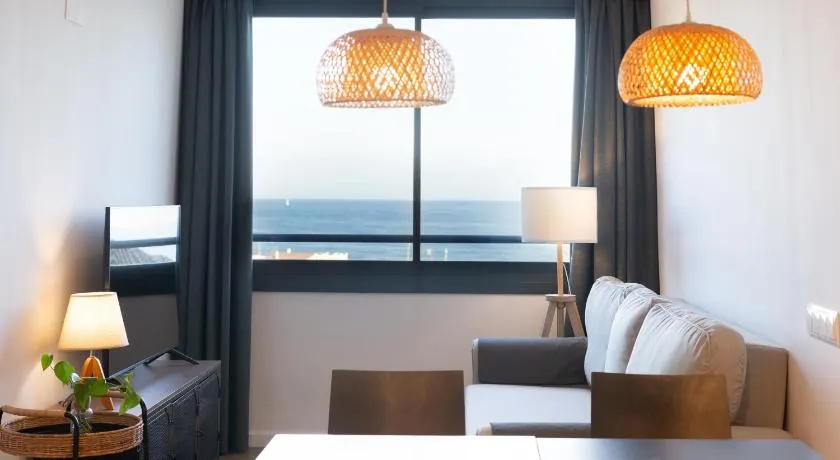 Apartaments Voralmar - Image 1