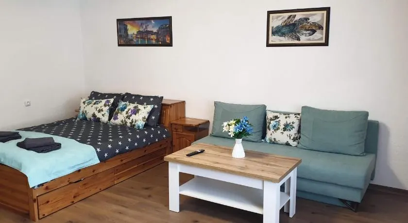 Къща за гости Кралимаркови Guest house Kralimarkovi - Image 1