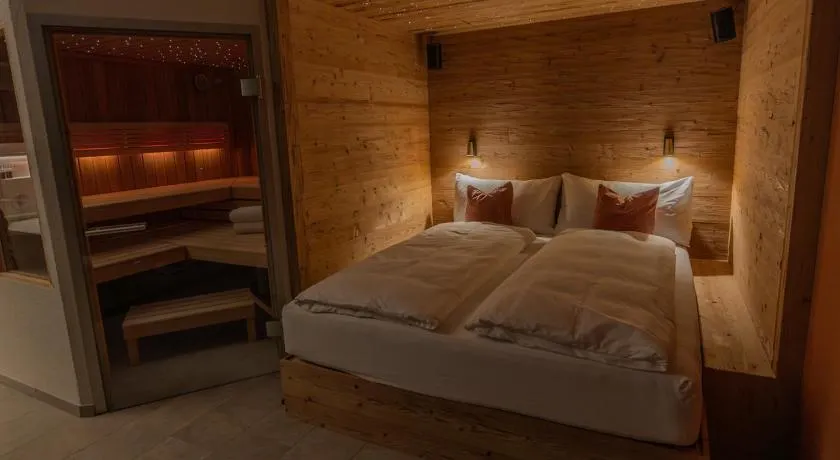 Spa & Stay - Image 1