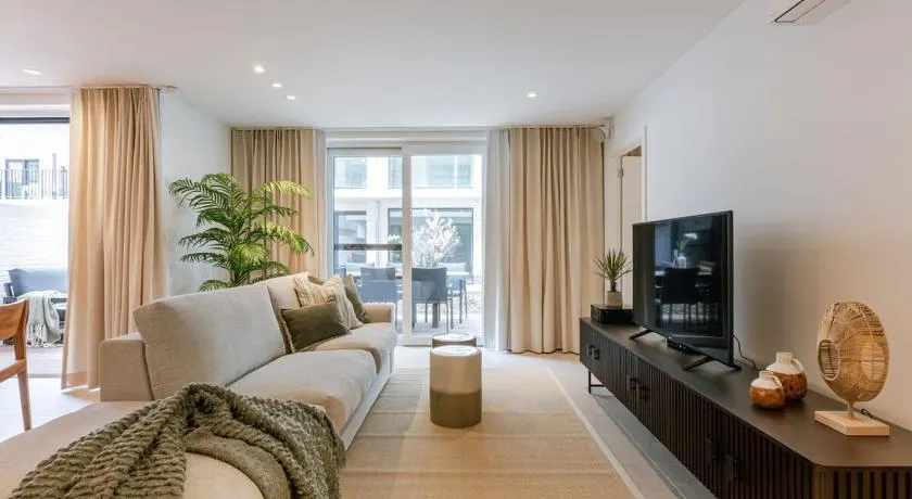 Casiola - Cozy ground-floor apartment with spacious terrace - Image 1