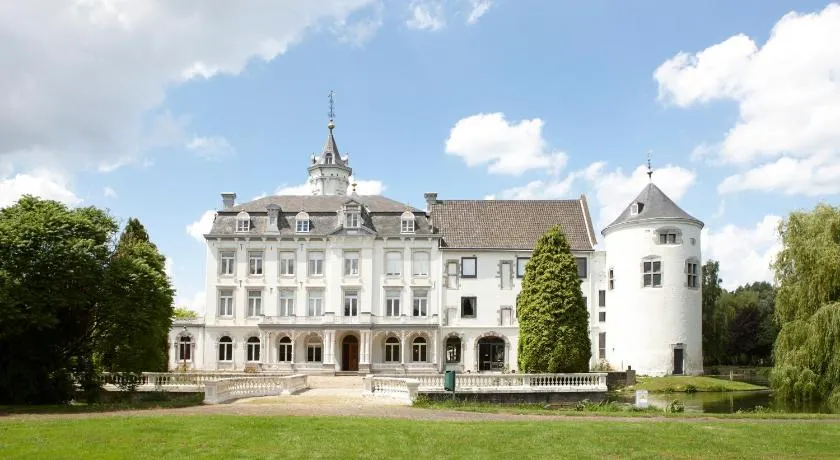 Teaching Hotel by Hotel Management School Maastricht - Image 1