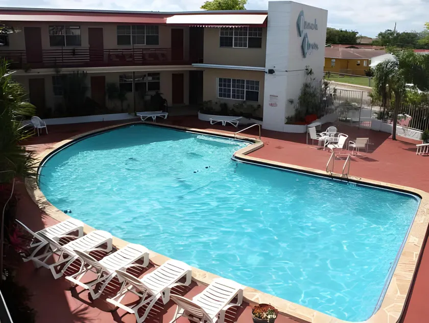 Beach and Town Motel - Image 1