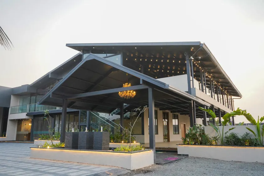 Coco Resort and Banquet - Image 1