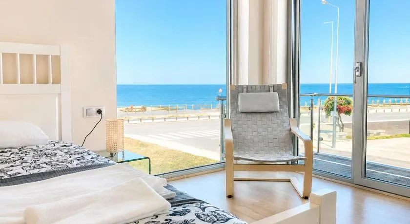 Angeiras Beach House Porto Seaside Villa - Image 1