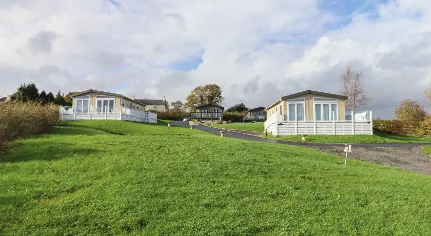 Beech Lodge - Image 1