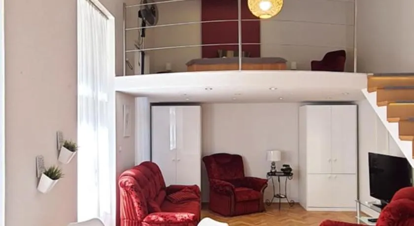 Dózsa Apartman Szeged - Image 1