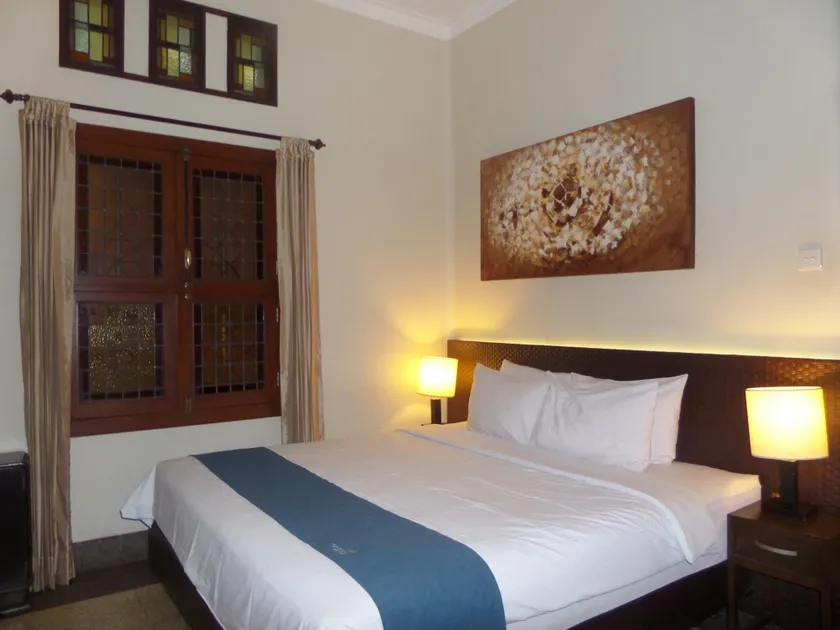 Merbabu Guest House - Image 1