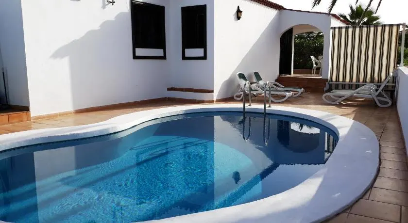 La Quinta Villas - Image 1
