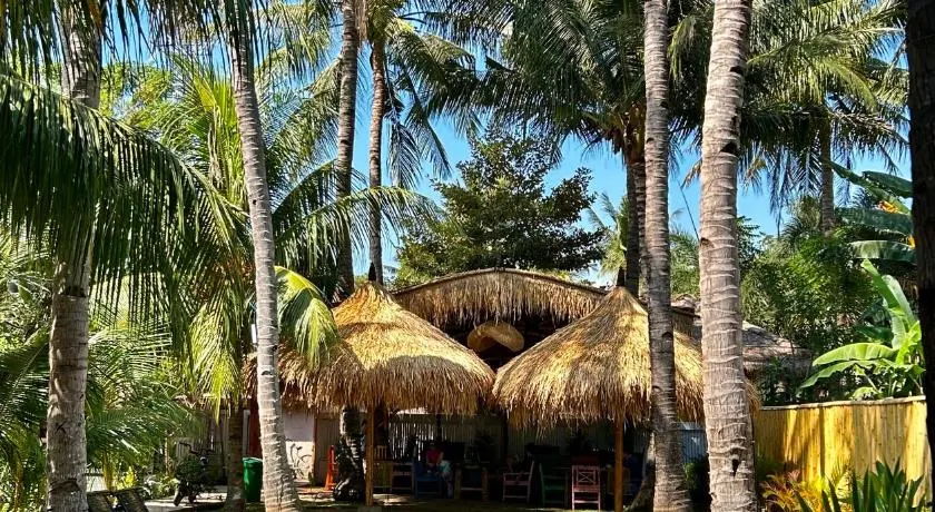 Gili Land - Image 1