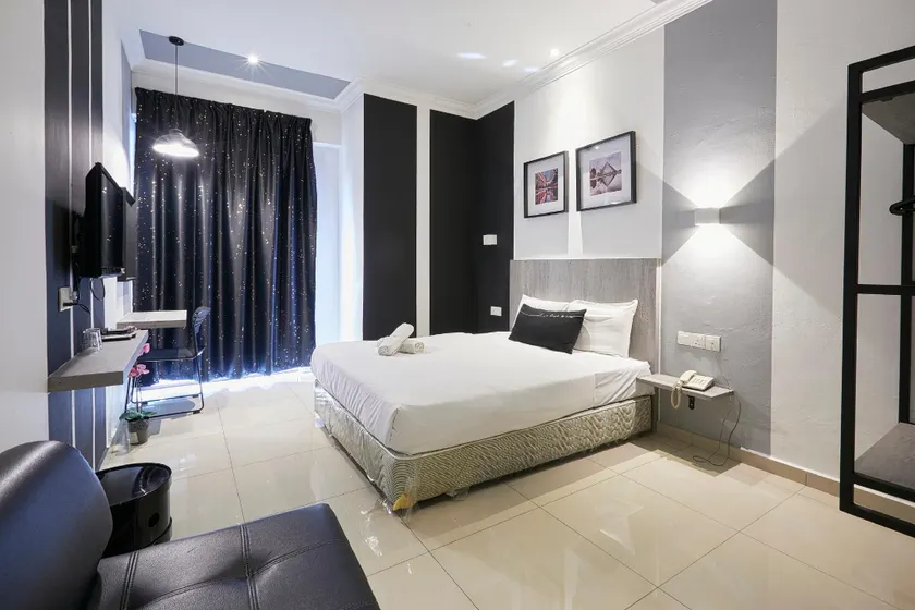 D'New 1 Hotel near Sunway Pyramid - Image 1