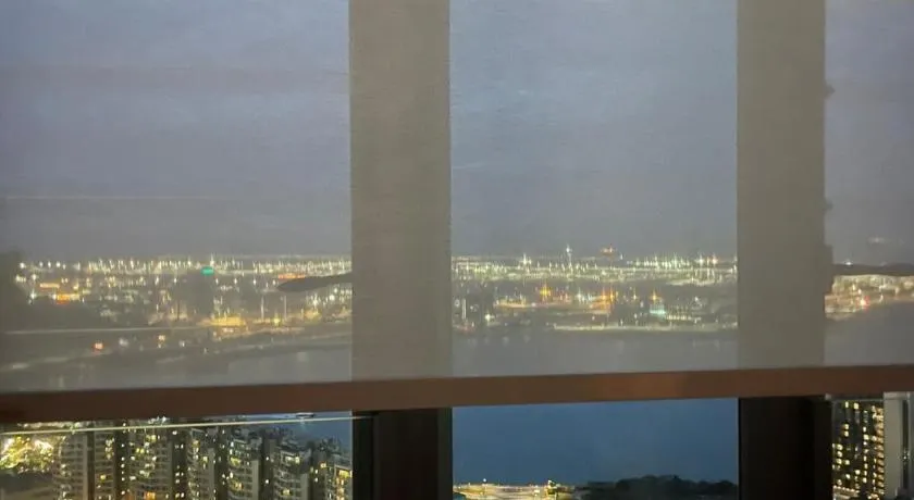 Seaview condo near airport and Disney Land - Image 1