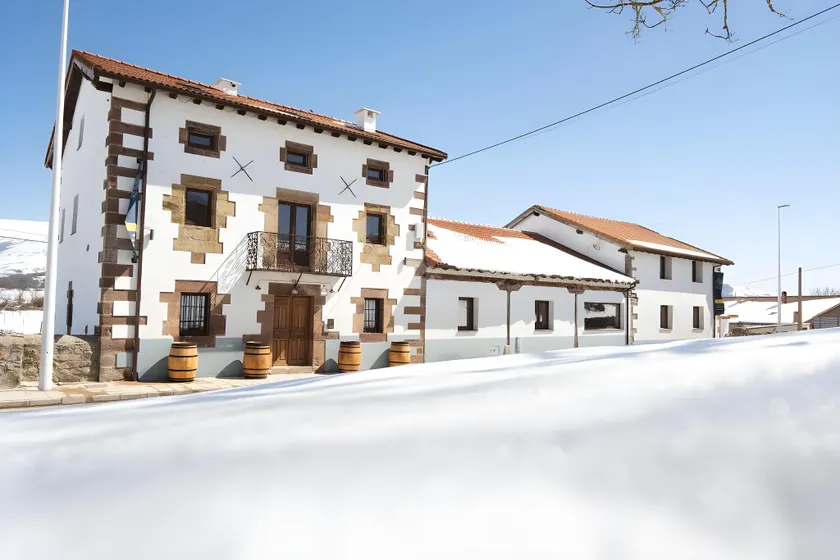 Otero de Campoo Apartamentos - Image 1