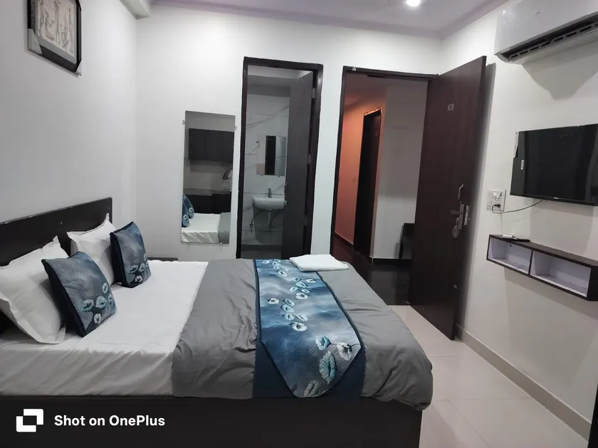 DD Green Residency Near Airport - Image 1