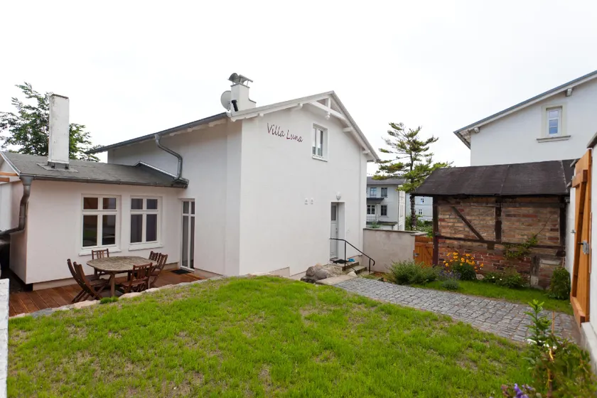 Villa Luna - Image 1