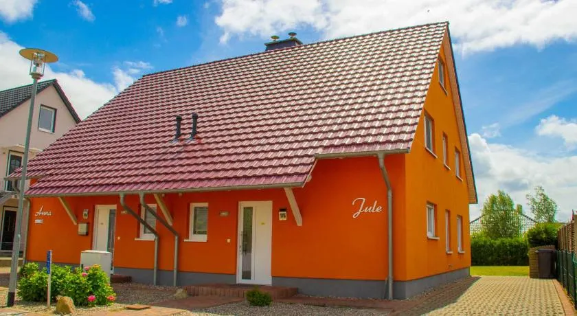Ferienhaus Nienhagen - Jule - Image 1