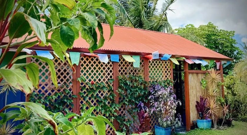 Tropical Zen Bungalow - Image 1