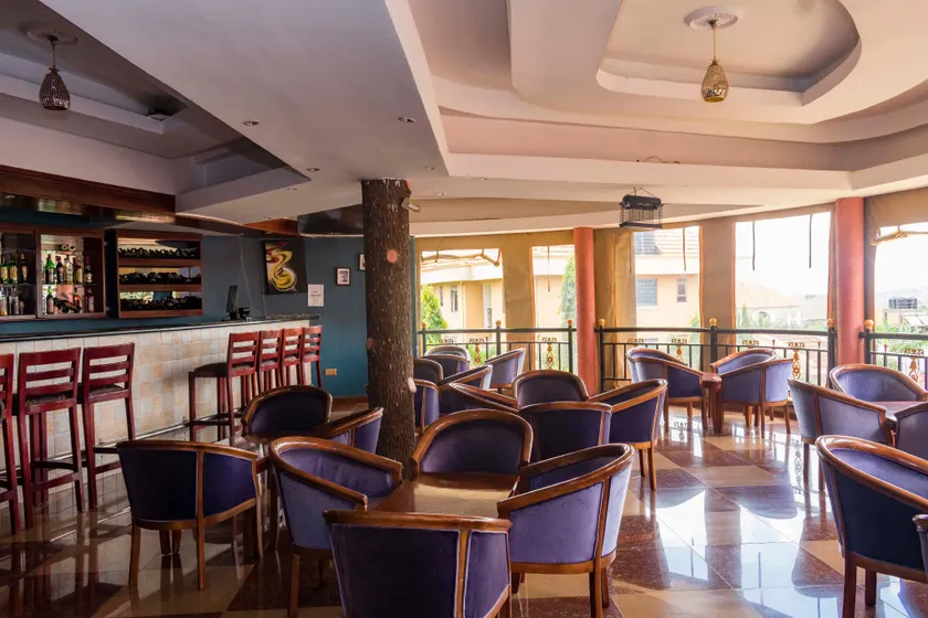 Sapphire Hotel - Image 1