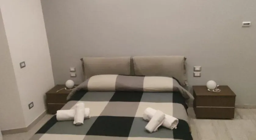 Guest House Via Milano - Image 1