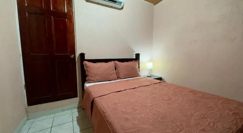 Casa Quepos - Image 1