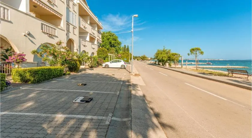 Pet Friendly Apartment In Turanj With Wifi - Image 1