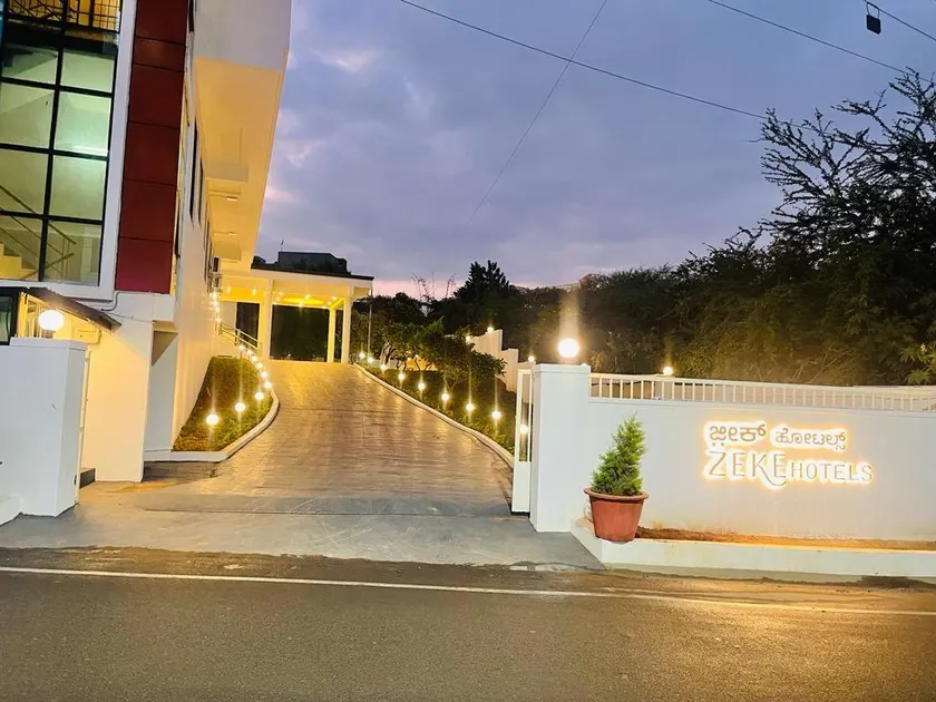 ZEKE HOTELS - Image 1