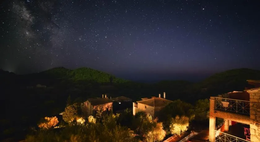Revera Traditional Stone Villas, Apartments & Studios - Image 1